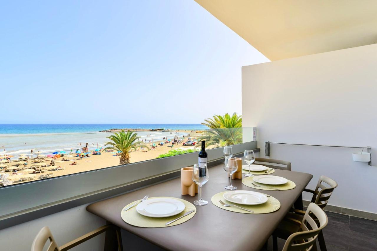 Charming 2 Bedroom Retreat With Beachfront Views ซานบาร์โตโลเม ภายนอก รูปภาพ